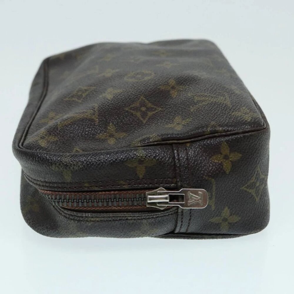 LOUIS VUITTON Monogram Trousse Toilette 23 Clutch Bag - Picture 4 of 14